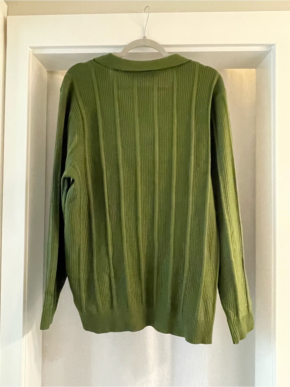 Green Ribbed Collared Men’s Sweater - Picture 2 of 3